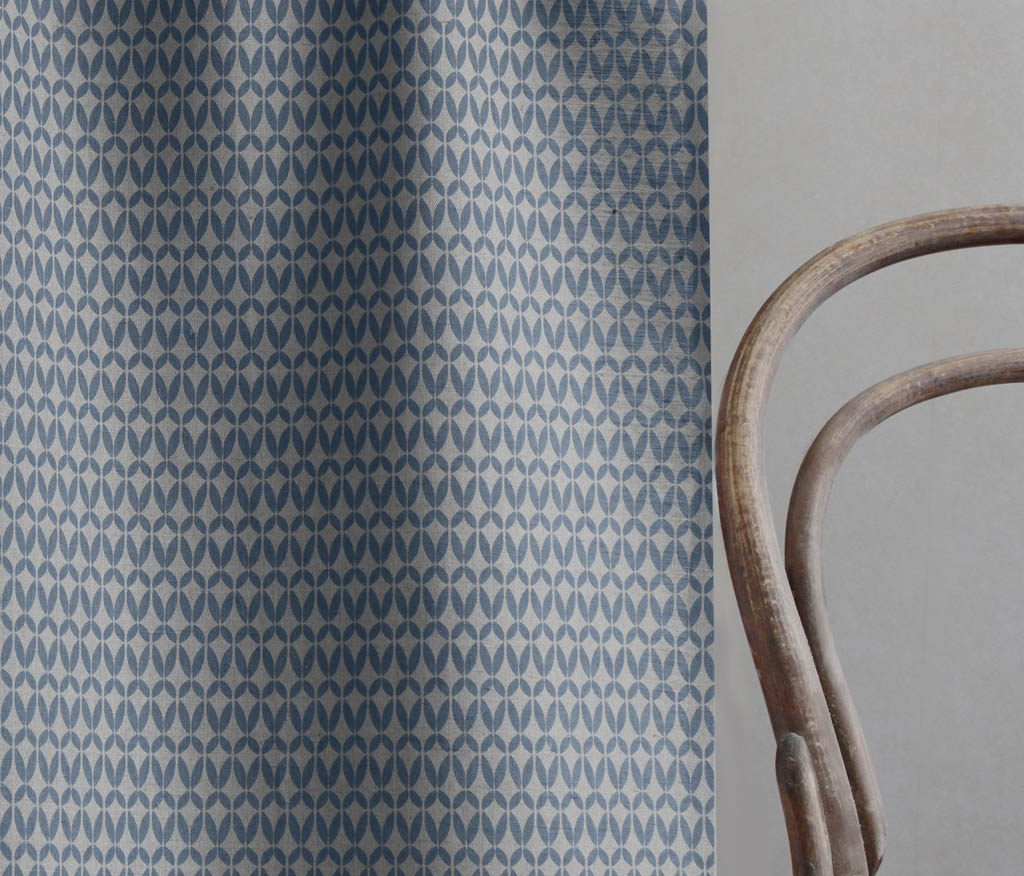 Siruna Denim - Natural curtain fabric, Blue contemporary print