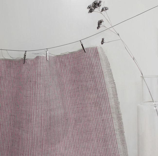 Laila Dusty Pink - Curtain fabric with Pink stripes