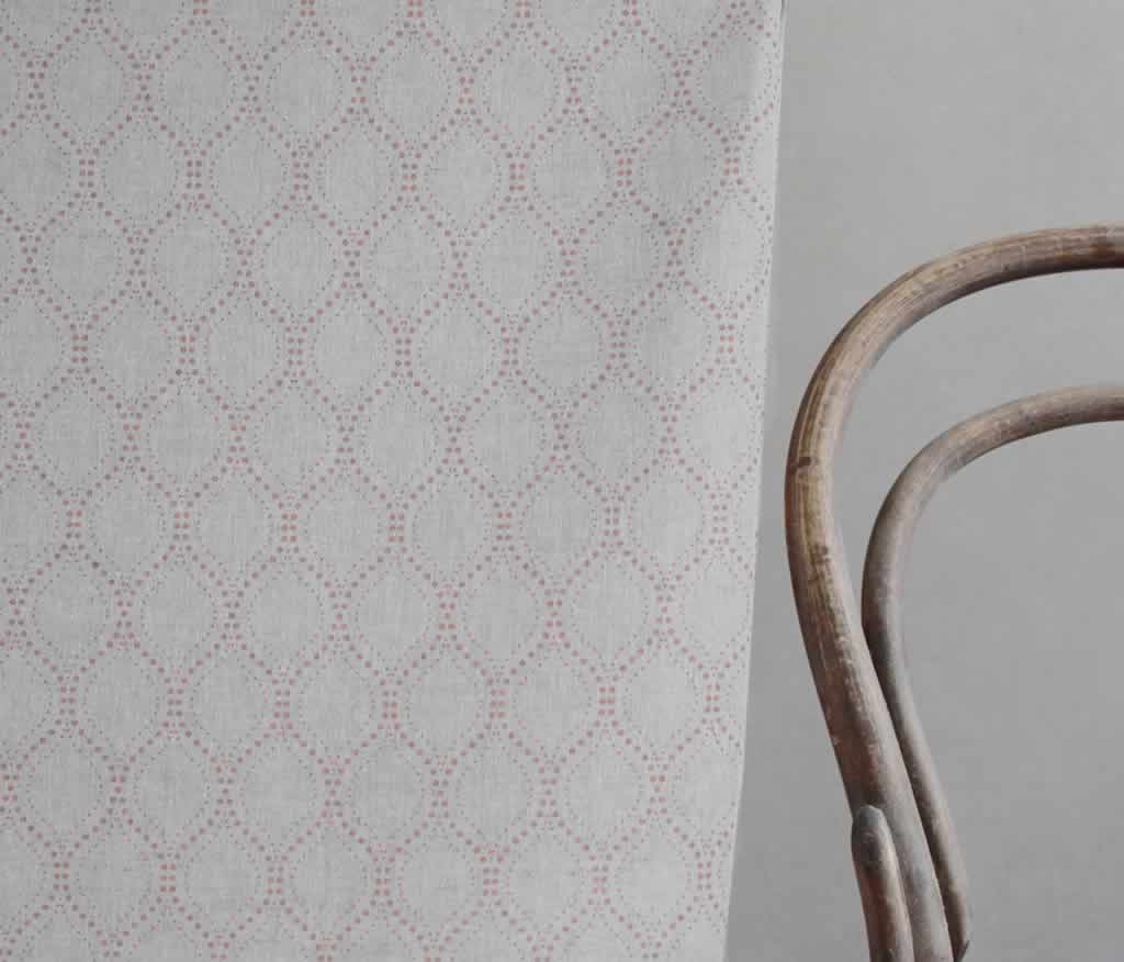 Sara-NAT Dusty Pink - Curtain fabric with Pink abstract print