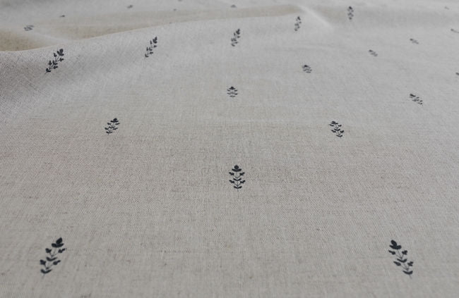 Asli Noir - Natural fabric with classical Black pattern