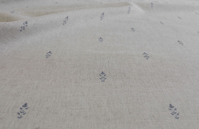 Asli Ash - Natural fabric with classical grey pattern