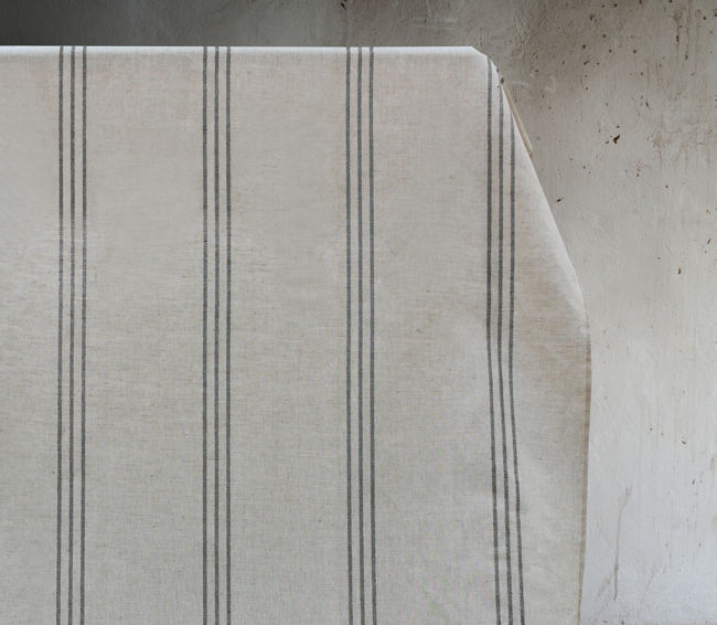 Telma Black - Curtain fabric with Black stripes