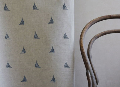Sail Blue Stone - Curtain fabric with blue pattern of sailboats