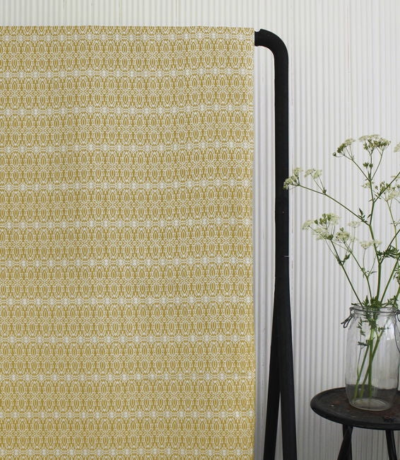 Kjersti Dijon - White linen fabric, Yellow abstract print