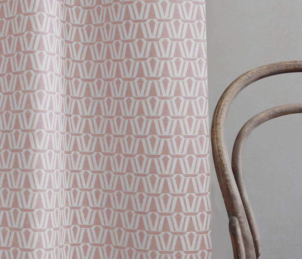 Ilva Dusty Pink - Fabric with Abstract pink pattern