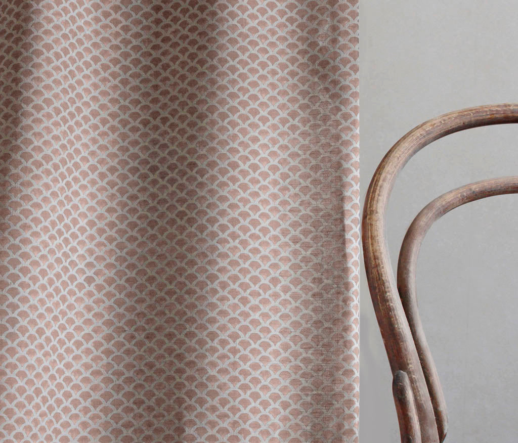 Erle New Blush - Natural curtain fabric, Pink contemporary print
