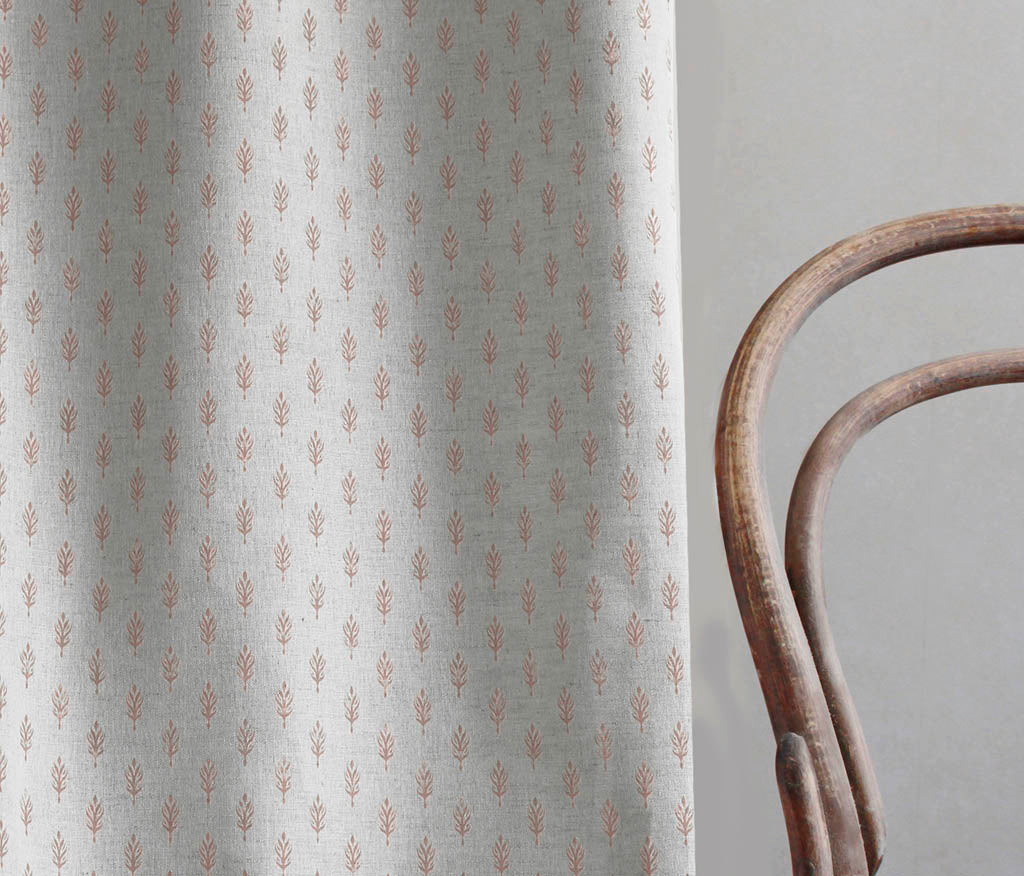 Sariann New Blush - Curtain fabric with Pink botanical print