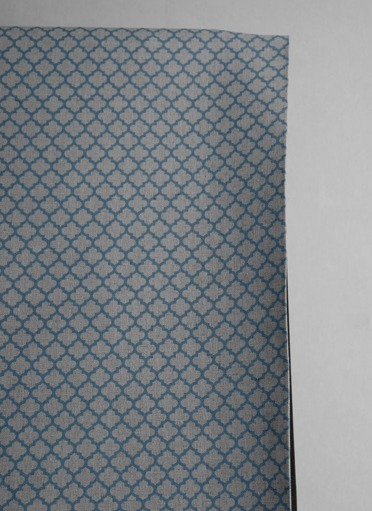 Jonna True Blue - Curtain fabric, blue moroccan clover pattern